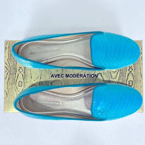 Avec Modération Mazzarina Turquoise Leather Slip on Loafers. - Picture 6 of 9